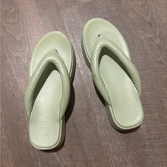 ASOS Shoes - NWOT Women's Sage Green Platform Flip Flop Sandals